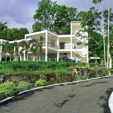 Akoya Pearl Hotell Ratnapura Eksteriør bilde