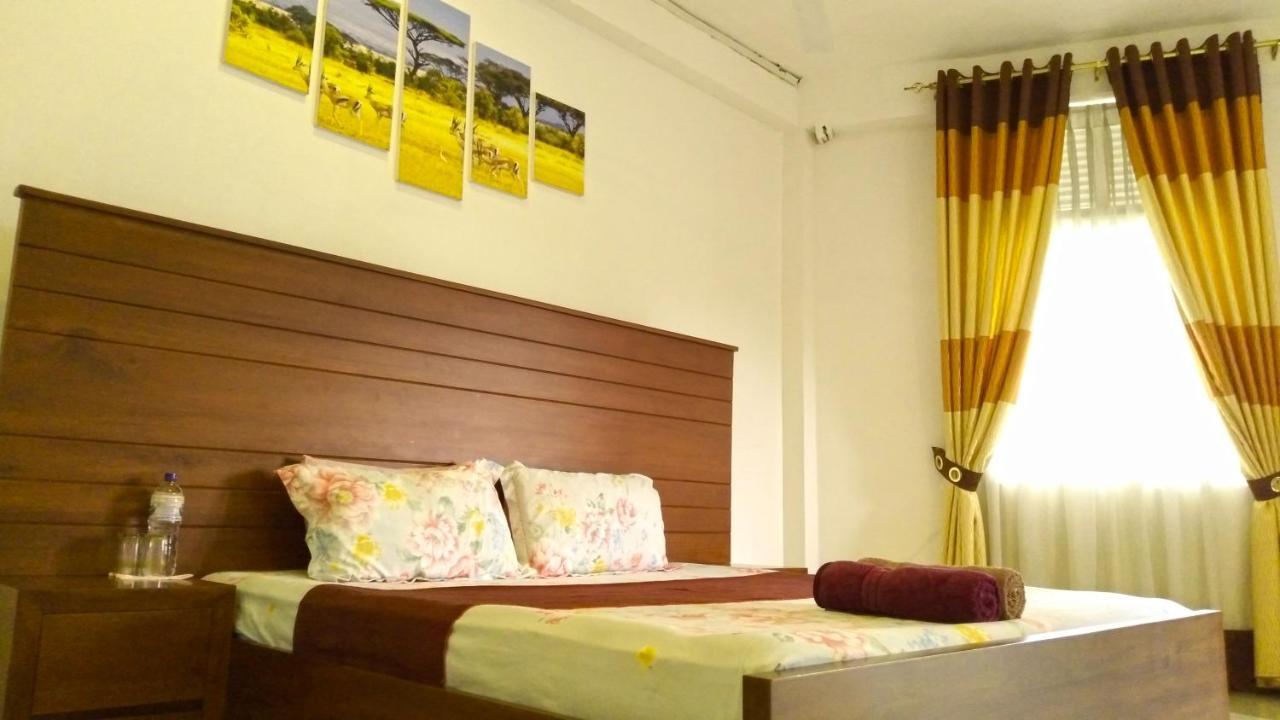 Akoya Pearl Hotell Ratnapura Eksteriør bilde