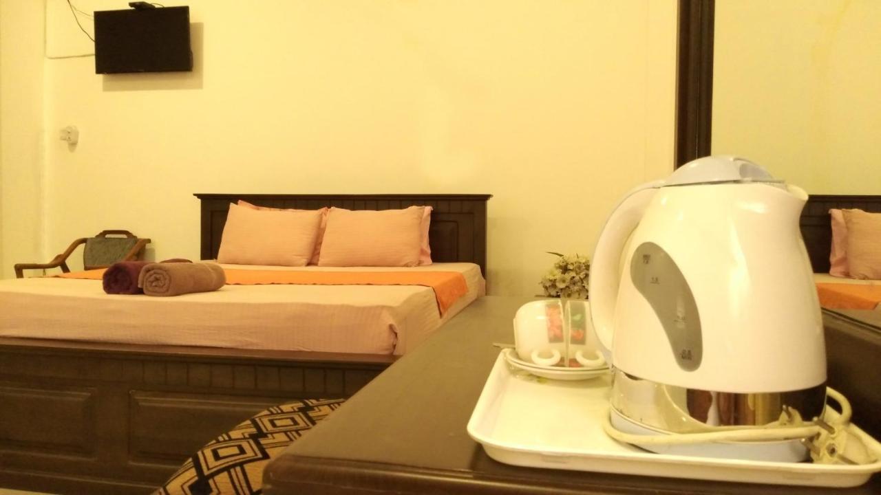 Akoya Pearl Hotell Ratnapura Eksteriør bilde