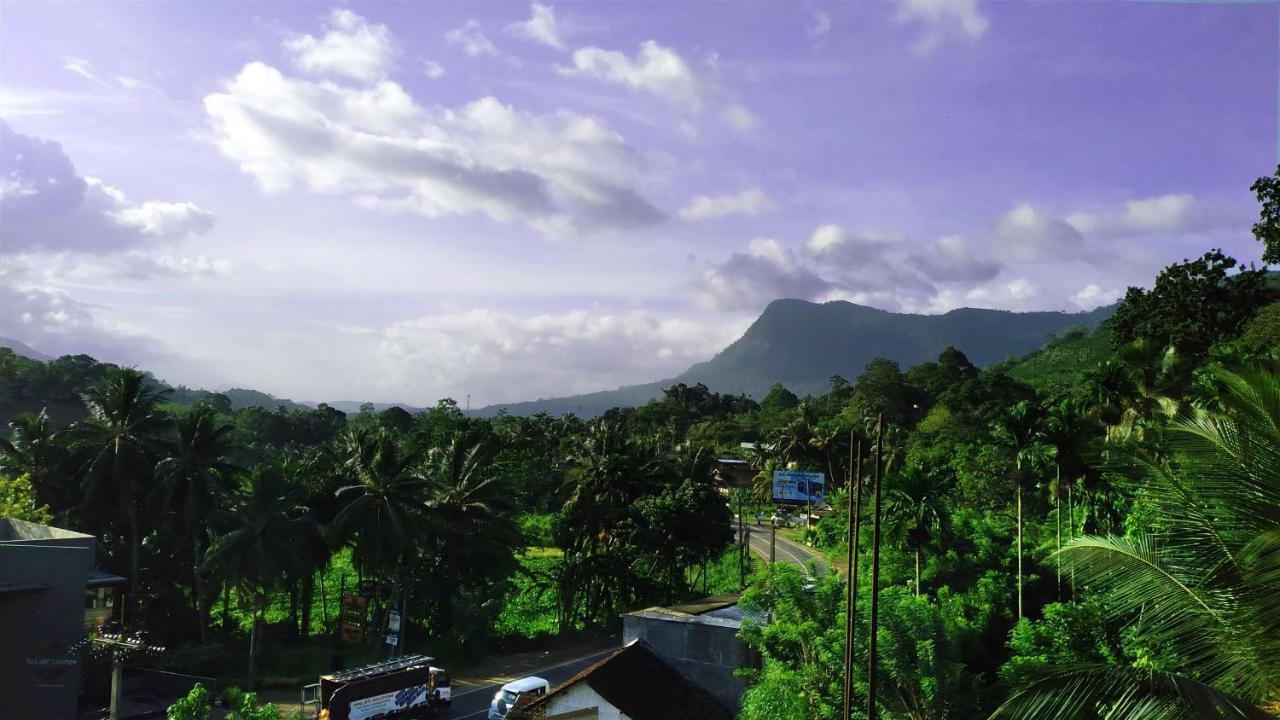 Akoya Pearl Hotell Ratnapura Eksteriør bilde