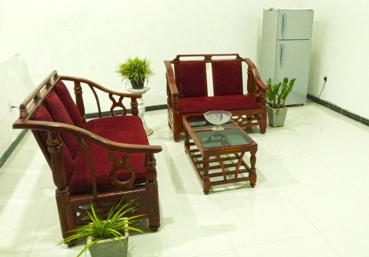 Akoya Pearl Hotell Ratnapura Eksteriør bilde