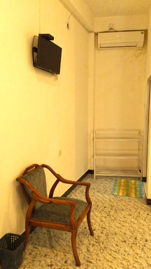 Akoya Pearl Hotell Ratnapura Eksteriør bilde