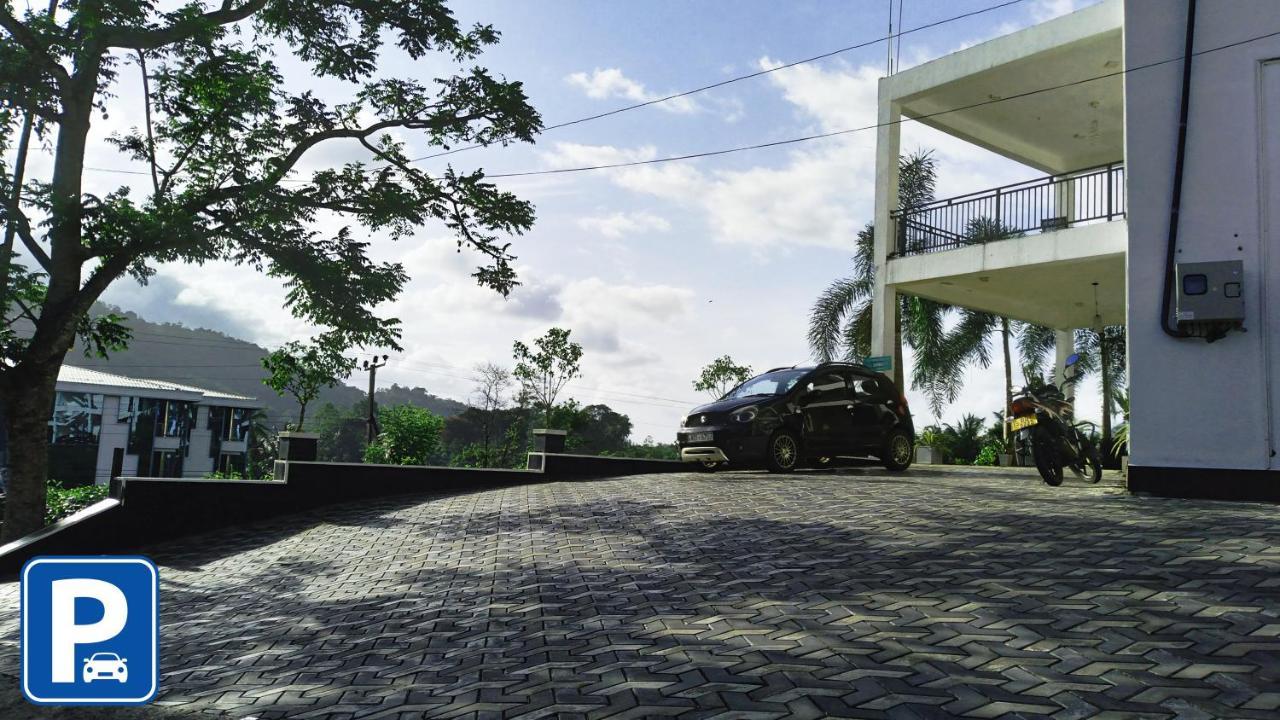 Akoya Pearl Hotell Ratnapura Eksteriør bilde